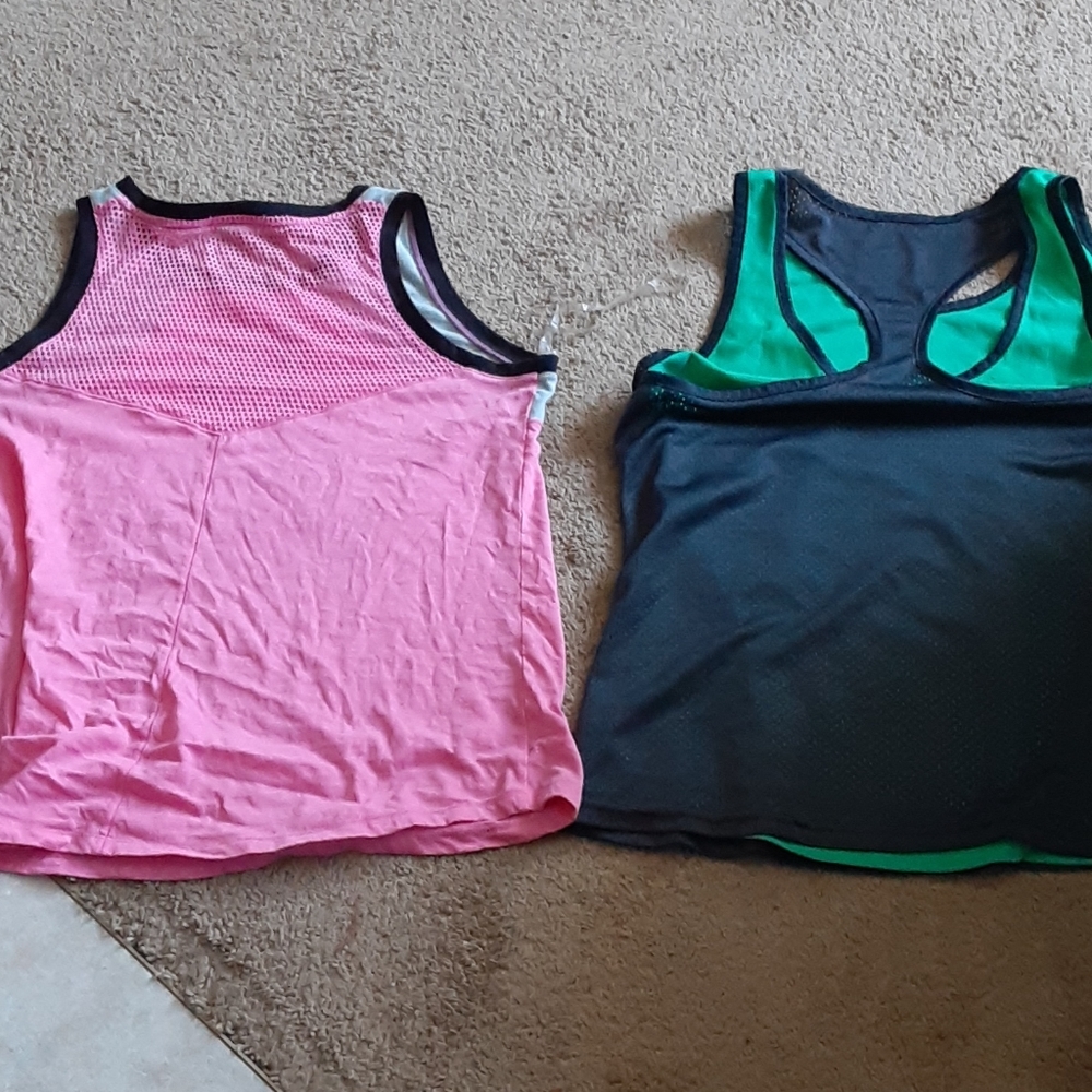 Athletic top